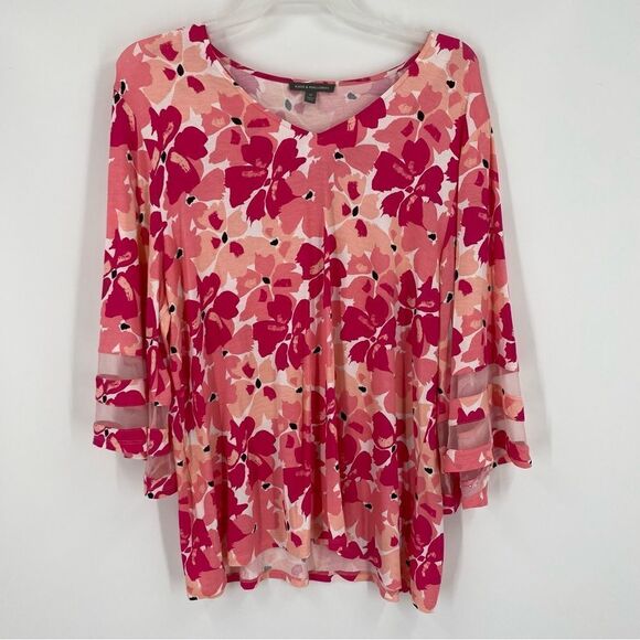 Kate & Mallory Women’s 3/4 Flare Sleeve Floral V Neck Blouse size 1X - Picture 1 of 4